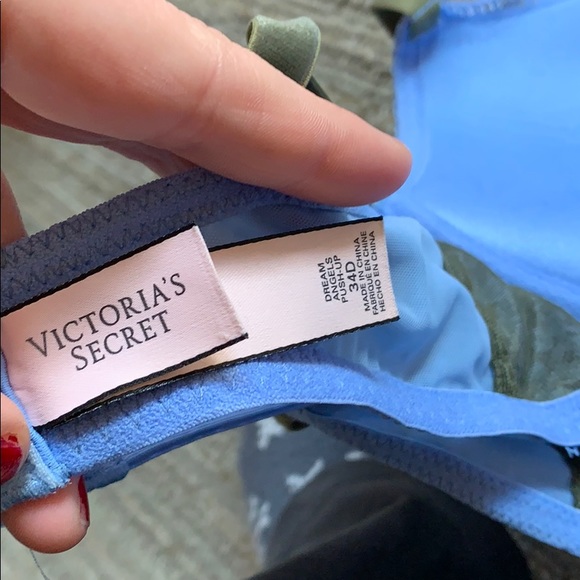 Victoria secret push up bra - Picture 2 of 4